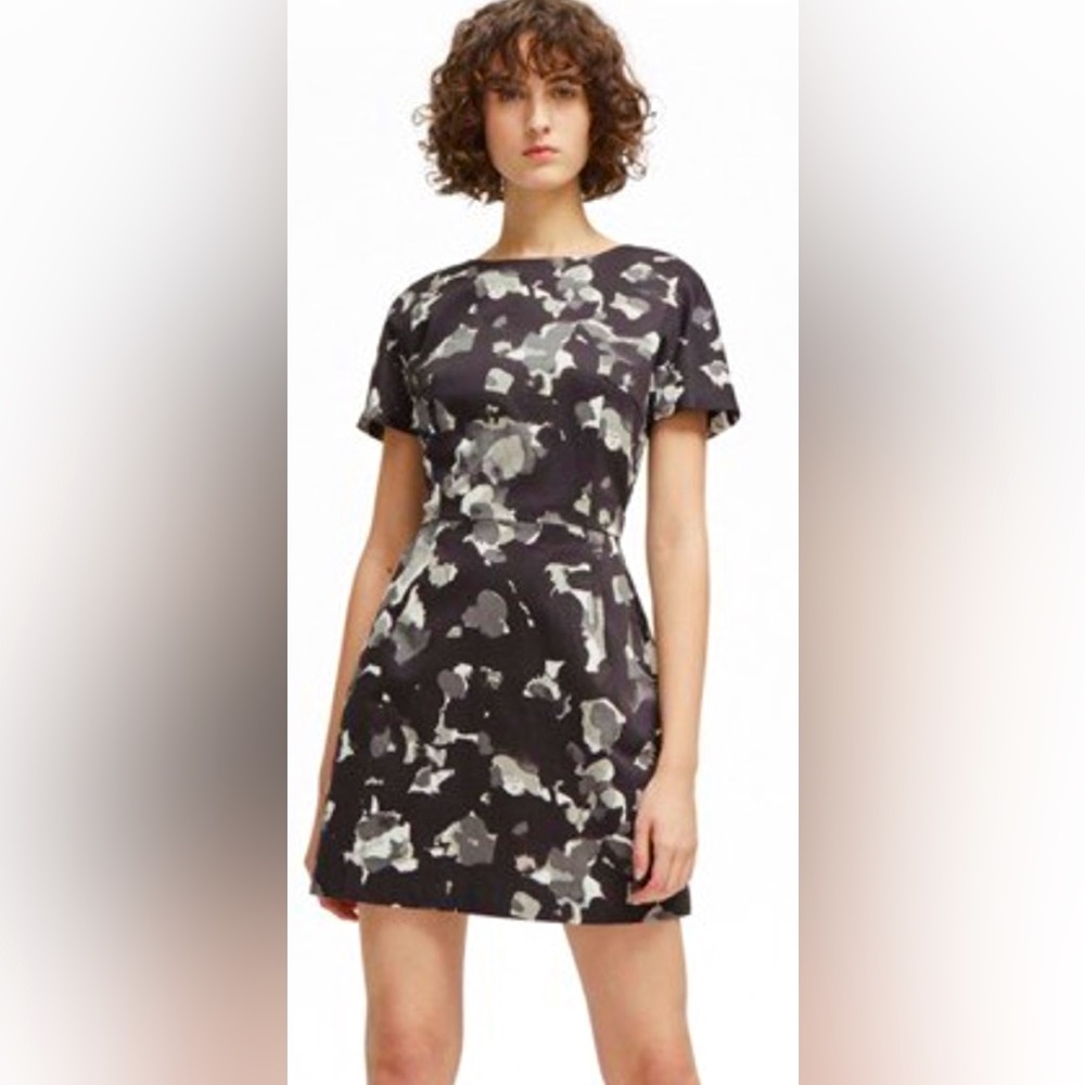 NWT French Connection Balla Mini Sheath Dress in Black & Shades of Grey